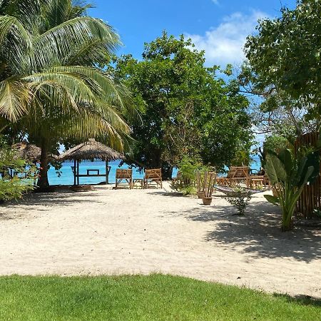 Kalume' Eco Boutique Resort-Adult Only クラダン島 エクステリア 写真