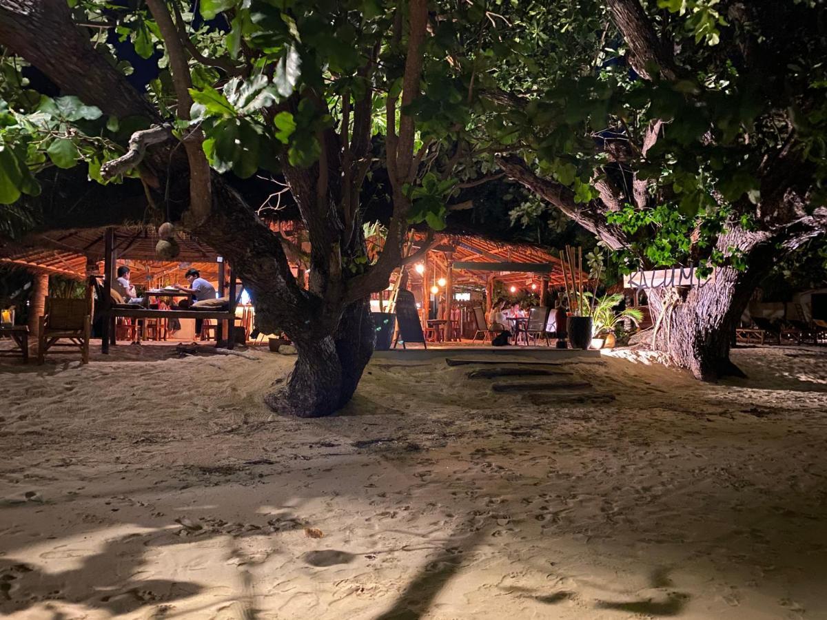 Kalume' Eco Boutique Resort-Adult Only クラダン島 エクステリア 写真