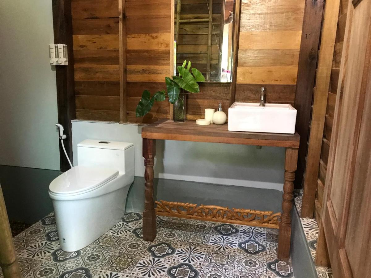 Kalume' Eco Boutique Resort-Adult Only クラダン島 エクステリア 写真